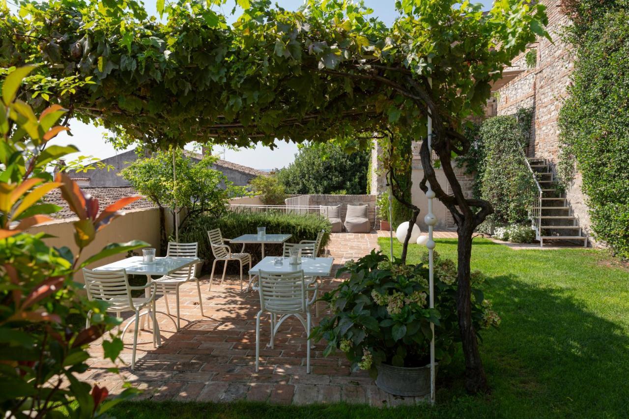 B&B Di Charme Le Contrade Сантарканджело-ди-Романья Экстерьер фото